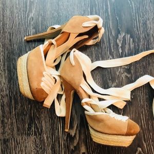 Cuuute Ballerina Heels!!